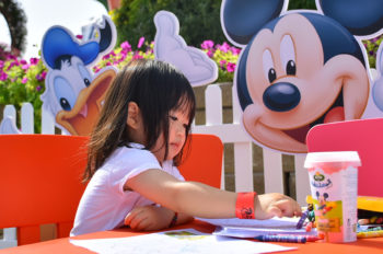 Disney Dubai Hosts First Ever Yoga Session at Miracle Garden’s Disney Avenue